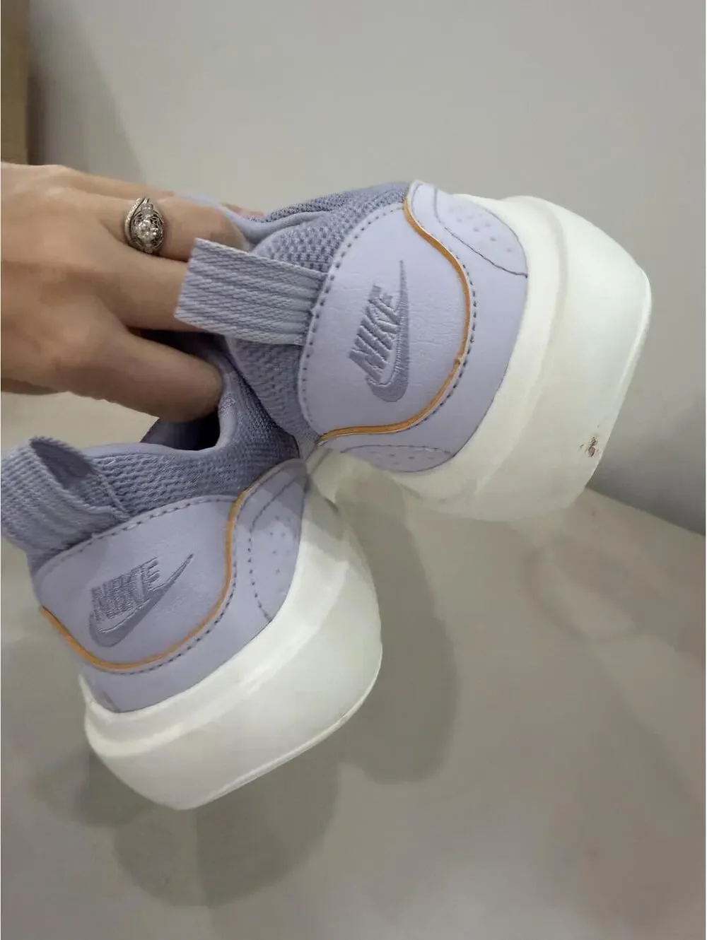 Nike Slip-On Knit Sneakers Lavender Blue White *missing insoles Size 8.5